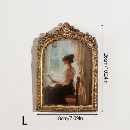 Vintage Gold Arch Photo Frame